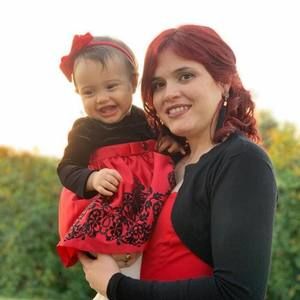 Meet your Posher, Claudia